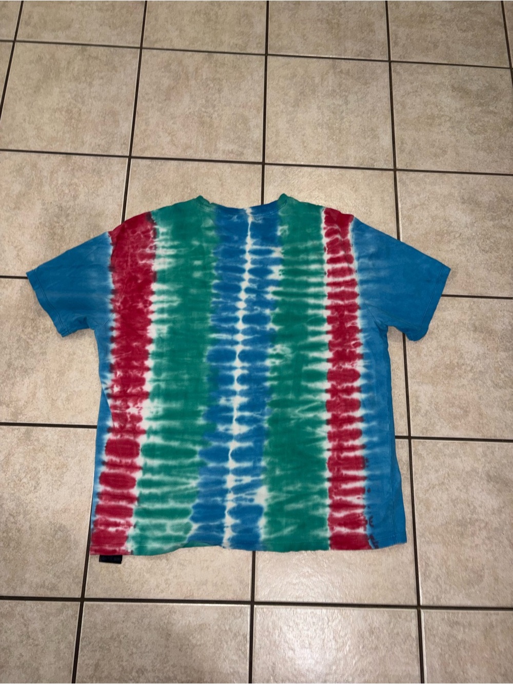 Guess tie dye J Balvin collab size large t shirt - Picture 3 of 3